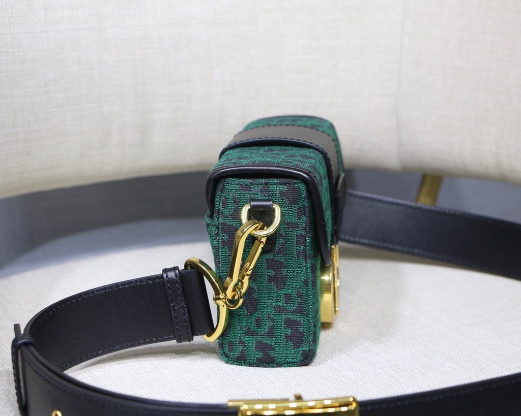 Dior 30 Montaigne Mini Box 17.5cm 002